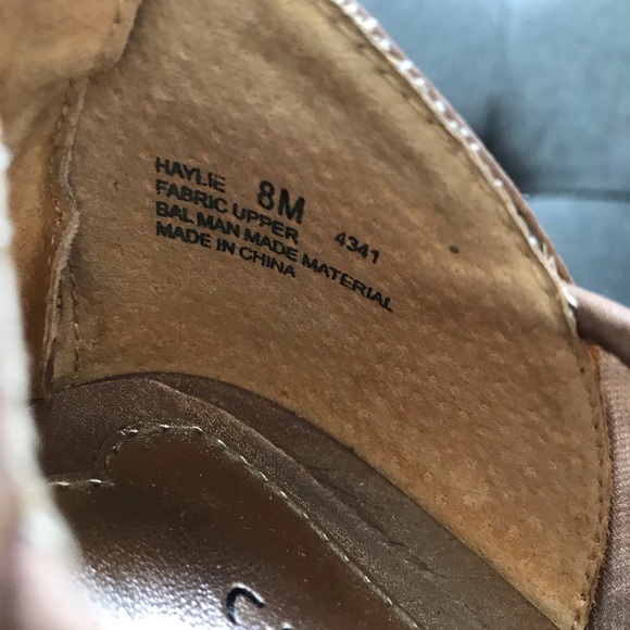 Chinese Laundry Shoes - Picture 7 of 8